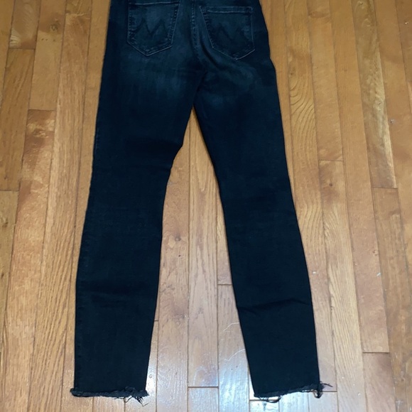 MOTHER HIGH WAISTED LOOKER ANKLE FRAY IN NIGHT HAWK FADED ACID WASHED LOOK - Picture 14 of 16